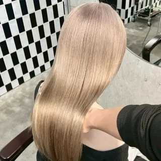 ロング カラー ✨ブリーチカラー× 艶髪SUZU🛼🫧のヘアスタイル
