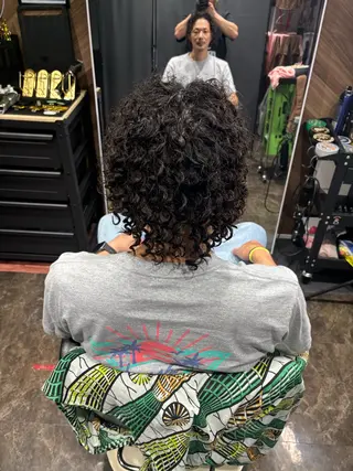 パーマ 牧 龍佑のヘアスタイル