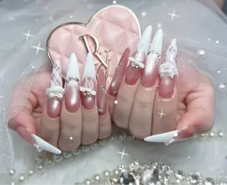ネイル Luna Nail.Novaのネイルデザイン