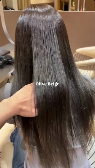 ロング 坂本 龍亮のヘアスタイル
