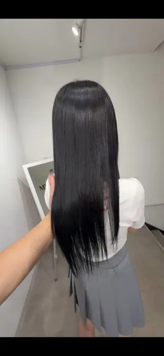 セミロング ))ブリーチ特化(( 渡邉 怜のヘアスタイル