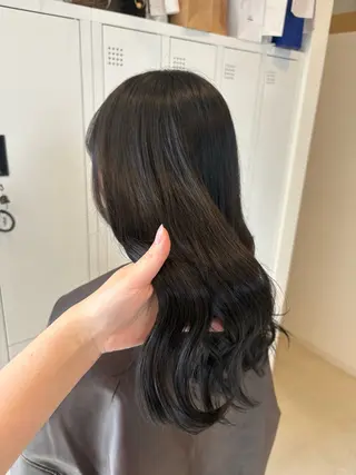 ロング さくらこ/オリーブ カラー/カラーモデルのヘアスタイル