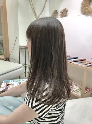 ロング カラー 平田 健一のヘアスタイル