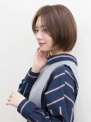 ショート カラー ROCCAhair 指名なしのヘアスタイル
