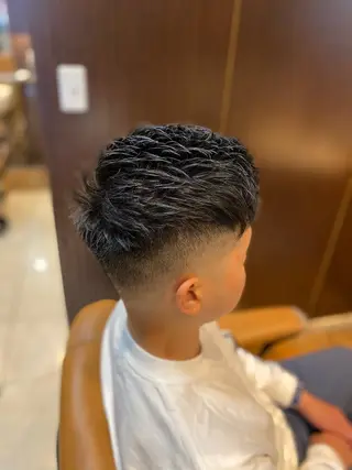 ショート 佐々木 宥人のヘアスタイル
