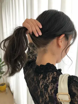 セミロング カラー ヘアアレンジ 🦋美髪／エクステ 🦋アベイクミのヘアスタイル