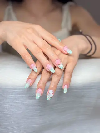 ネイル 本田 秋のネイルデザイン