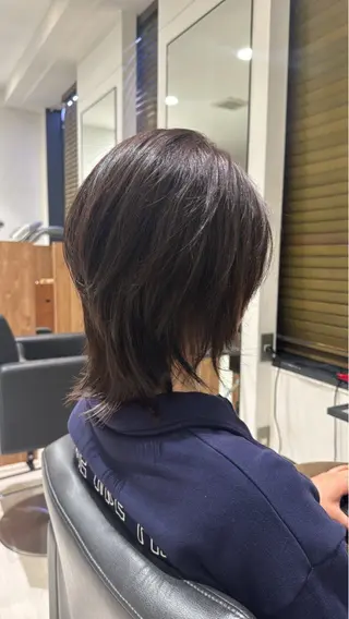 セミロング 佐々木 悠安のヘアスタイル