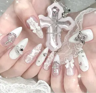 ネイル Lyna 池袋のネイルデザイン