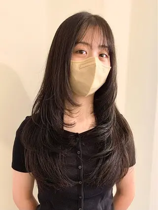ロング カラー 落合希 Olivebeigeのヘアスタイル