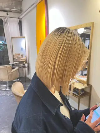 ショート カラー SPUR ふうのヘアスタイル