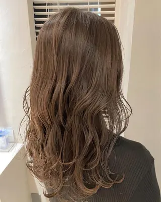 セミロング 松村 総のヘアスタイル