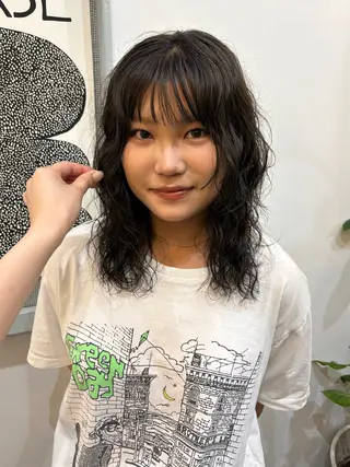 ミディアム カラー パーマ 無料カット/ 癖毛風パーマ/凜のヘアスタイル