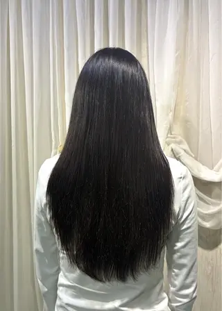 ロング パーマ 🌟小出 倫花🌟 艶カラー/カットのヘアスタイル