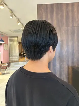 ショート 西野 優夏のヘアスタイル