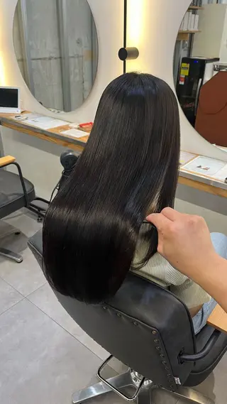 ロング 冨田 悠稀/ 髪質改善縮毛&カラーのヘアスタイル