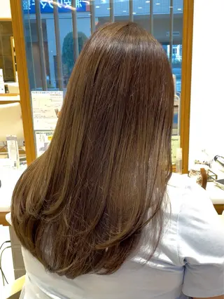 ロング カラー 髪質改善ケア/透明感 カラー伊藤 千尋のヘアスタイル