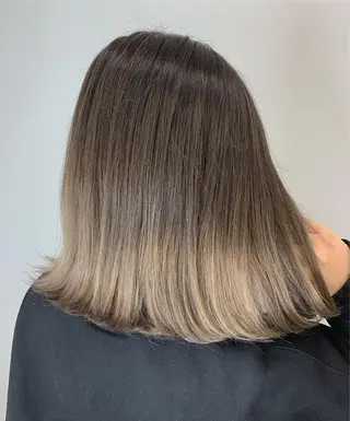 ミディアム 山田 絵里菜のヘアスタイル