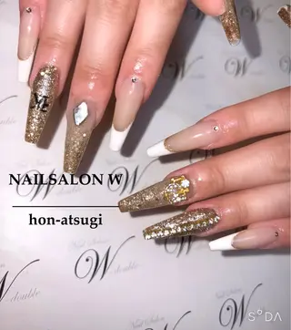 ネイル ネイルサロン ダブルのネイルデザイン