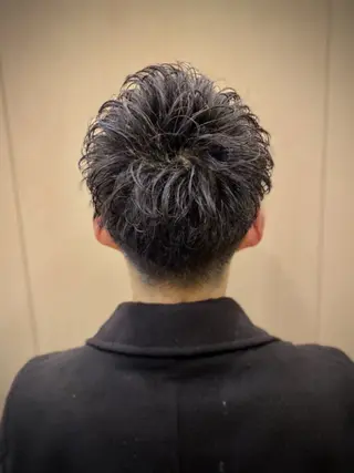 パーマ メンズ ワカスギ ダイシのヘアスタイル