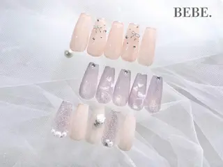ネイル BEBE. 受付のネイルデザイン