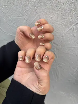 ネイル atelier es.のネイルデザイン