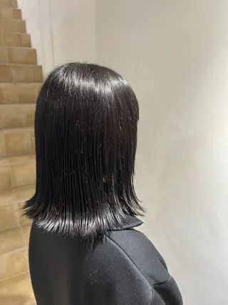 ミディアム カラー ogura hitomiのヘアスタイル