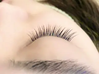 マツエク・マツパ wellbe 泉の眉毛・アイブロウイメージ