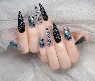 ロング カラー Bling Salonのネイルデザイン