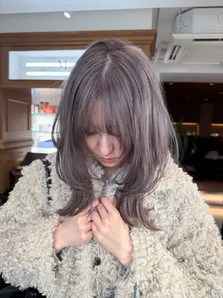 ミディアム カラー レイヤー/ブリーチ ♥️【木坂 桃歌】のヘアスタイル