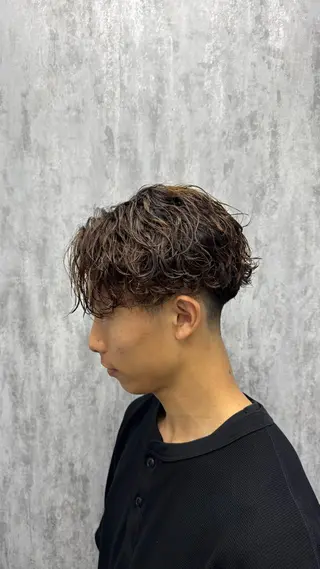 パーマ メンズ メンズパーマ特化🔥 岩内皓大のヘアスタイル