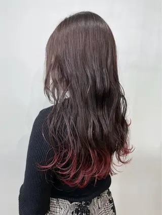 カラー white.梅田 デザインカラー🦄のヘアスタイル