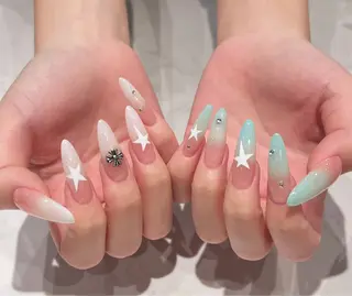 ネイル H3 Nail Miniのネイルデザイン
