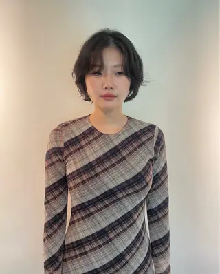ショート パーマ 似合わせヘア🪶 remiのヘアスタイル
