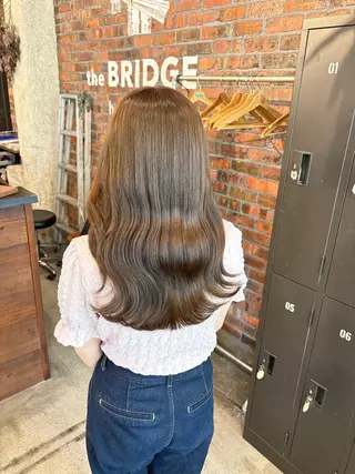 セミロング the BRIDGE 加藤みのりのヘアスタイル