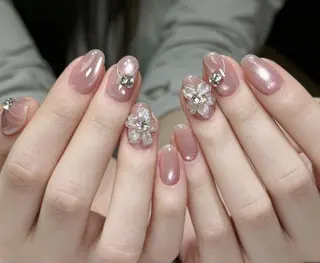 ネイル Pure&Rich Nailのネイルデザイン