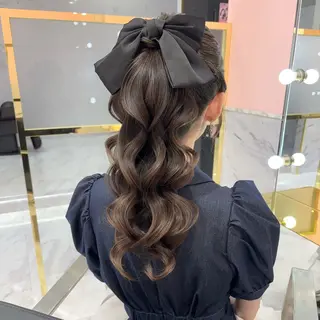 ヘアアレンジ LOUIS しおりのヘアスタイル