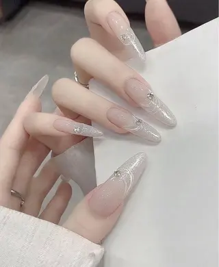 ネイル 本田 アユミのネイルデザイン