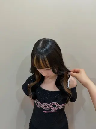 ロング カラー 長野 菜々海のヘアスタイル