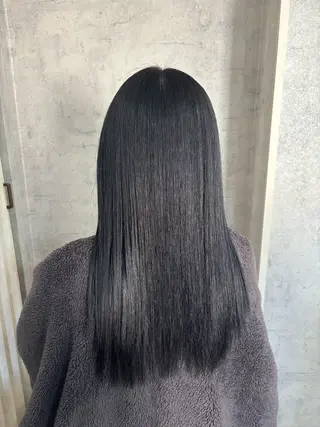 ロング キムラ ユウリのヘアスタイル