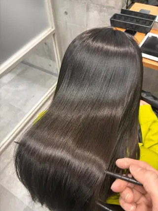 セミロング newi ナカノのヘアスタイル