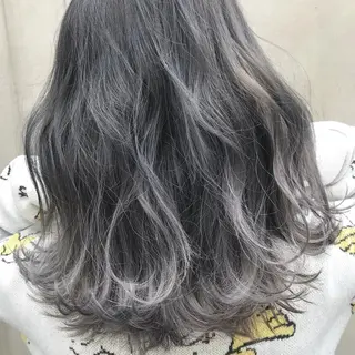 セミロング カラー 【渋谷で人気】艶髪× 髪質改善/ツヤカラーのヘアスタイル