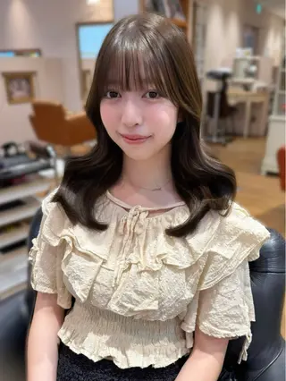 ミディアム カラー haruna🎀 Lita 4Fのヘアスタイル