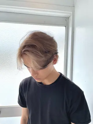 ミディアム カラー メンズ 小川 舜人のヘアスタイル
