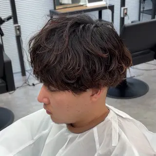 パーマ メンズ シャドウパーマ／骨格 矯正カット　トモキのヘアスタイル