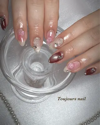 ネイル Toujours / nanaのネイルデザイン