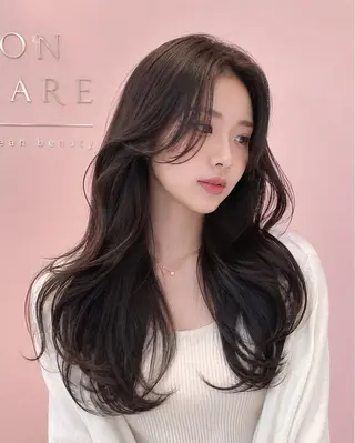 ロング ビューティサロン ミルクのヘアスタイル