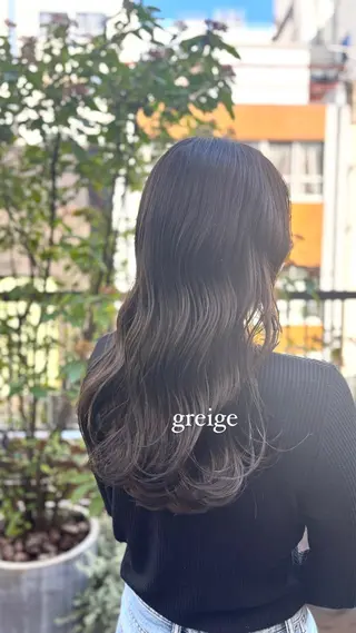 ロング カラー 髪質改善カラー ベージュ🤎YUMEのヘアスタイル