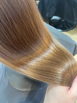 ロング カラー 平田 たかしのヘアスタイル