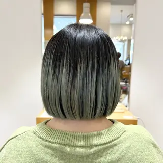 ショート 林 沙季のヘアスタイル